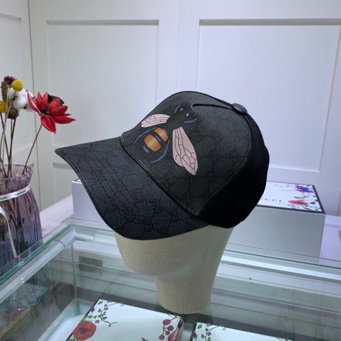 Gucci cheap bee cap